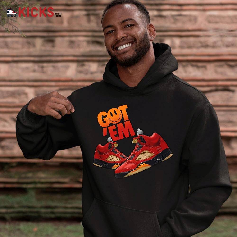 Got Em Shoes Smile Sneaker Shirt Match 5 Dunk On Mars, Jordan 5 Mars For Her MKO T-Shirt Got Em Shoes Smile Sneaker Shirt Match 5 Dunk On Mars, Jordan 5 Mars For Her MKO T-Shirt