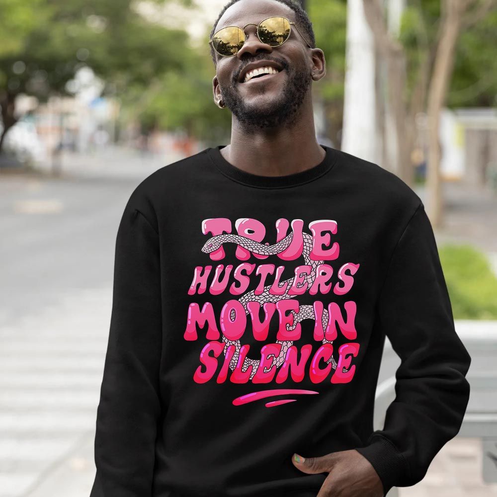 Move In Silence Sneaker Shirt Match Plus Triple Pink, Air VaporMax Plus Triple Pink MKO T-Shirt Move In Silence Sneaker Shirt Match Plus Triple Pink, Air VaporMax Plus Triple Pink MKO T-Shirt